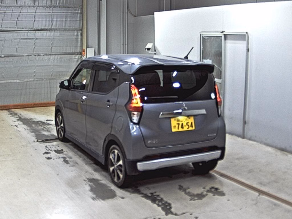 MITSUBISHI EK X