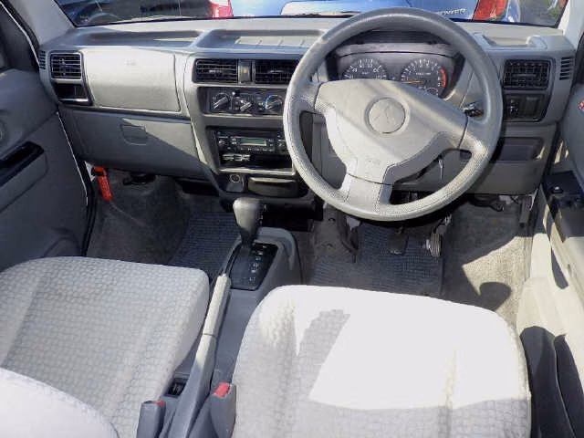 MITSUBISHI TOWN BOX