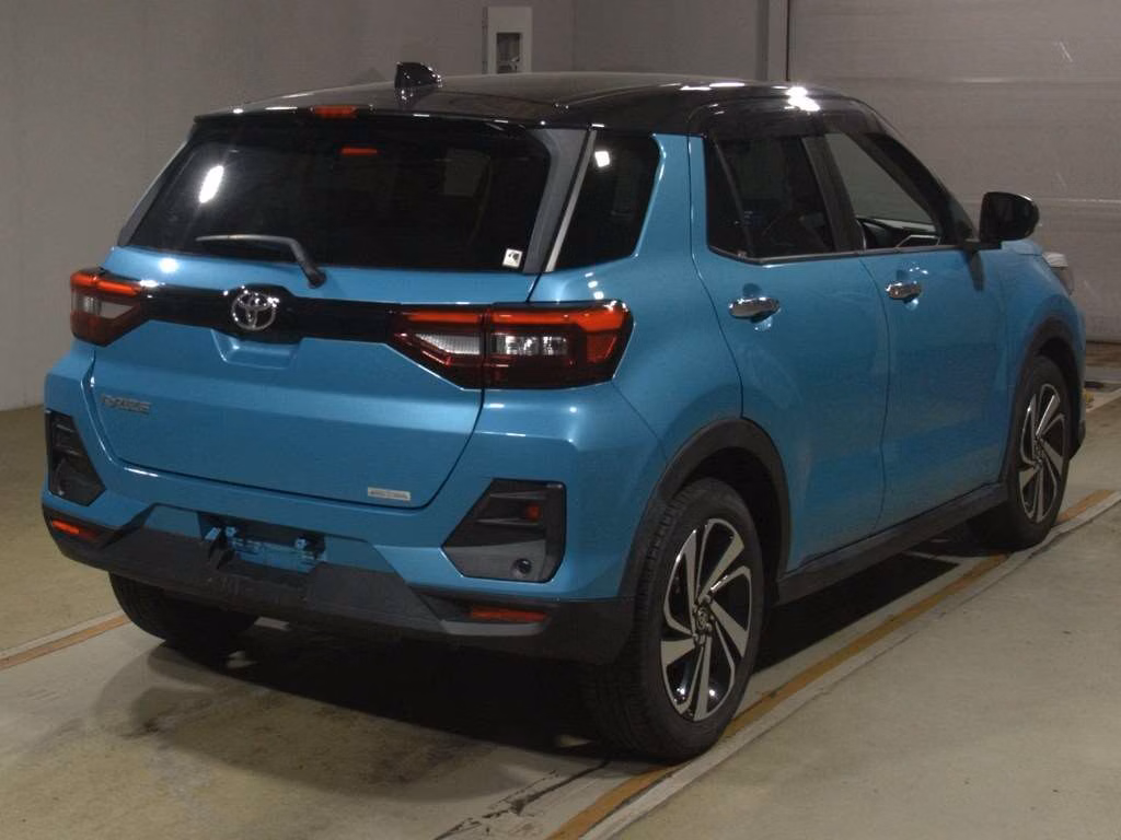 TOYOTA RAIZE