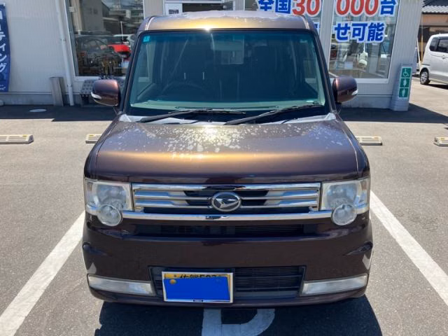 DAIHATSU MOVE CONTE