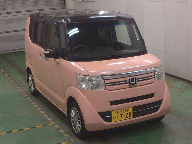 HONDA N-BOX