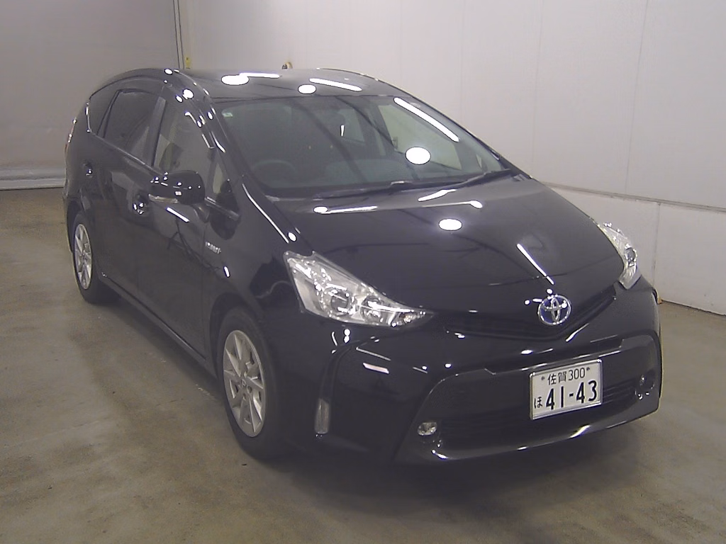 TOYOTA PRIUS ALPHA
