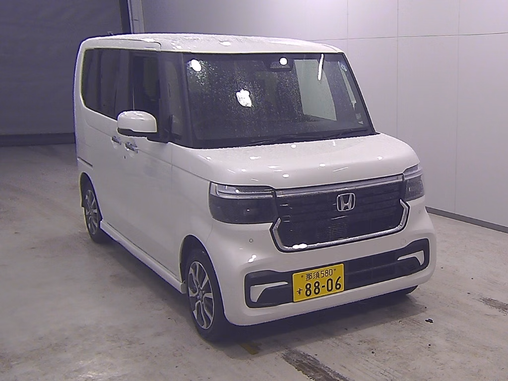 HONDA N-BOX