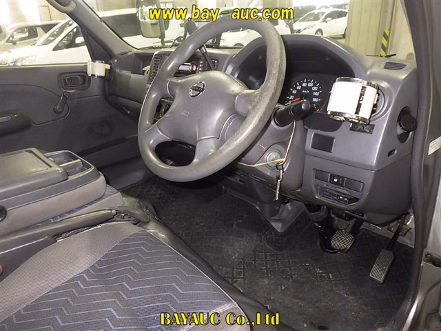 NISSAN CARAVAN
