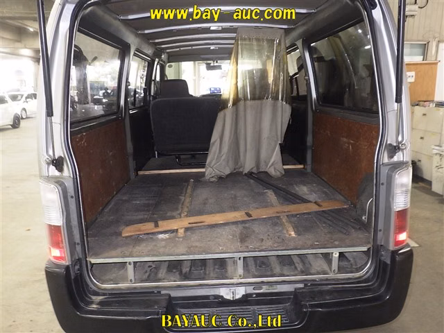 NISSAN CARAVAN