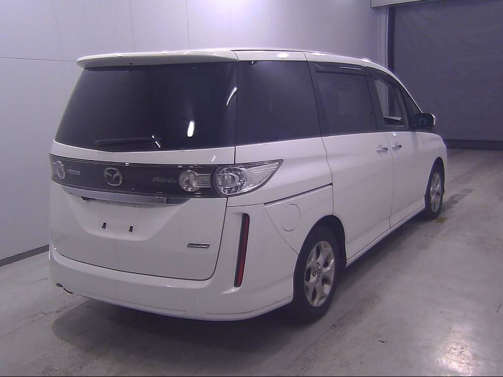 MAZDA BIANTE