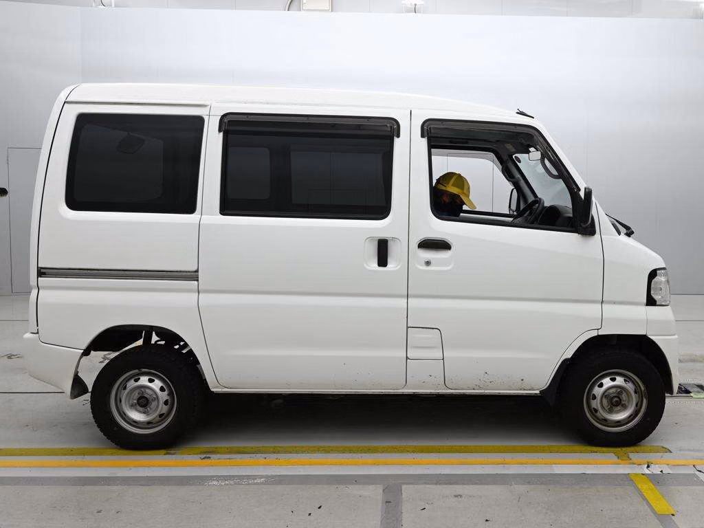 MITSUBISHI MINICAB MIEV
