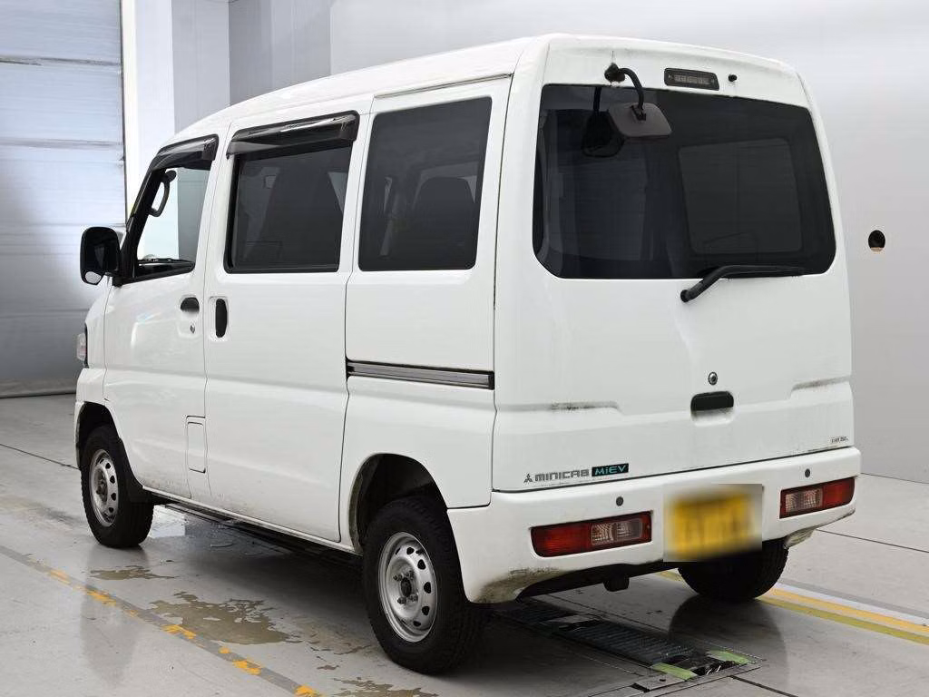 MITSUBISHI MINICAB MIEV