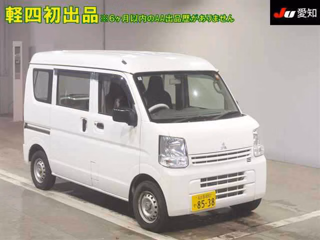 MITSUBISHI MINICAB