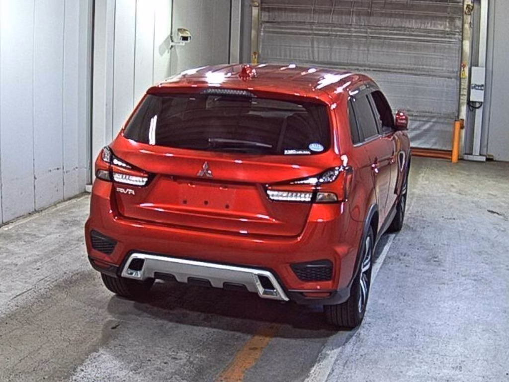 MITSUBISHI RVR