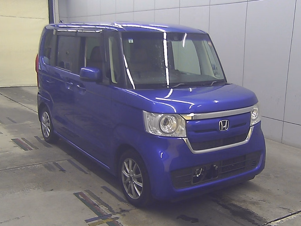 HONDA N-BOX