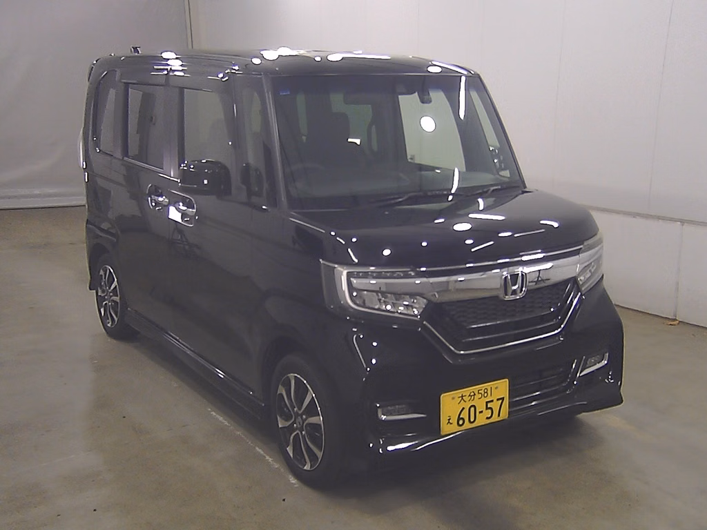 HONDA N-BOX