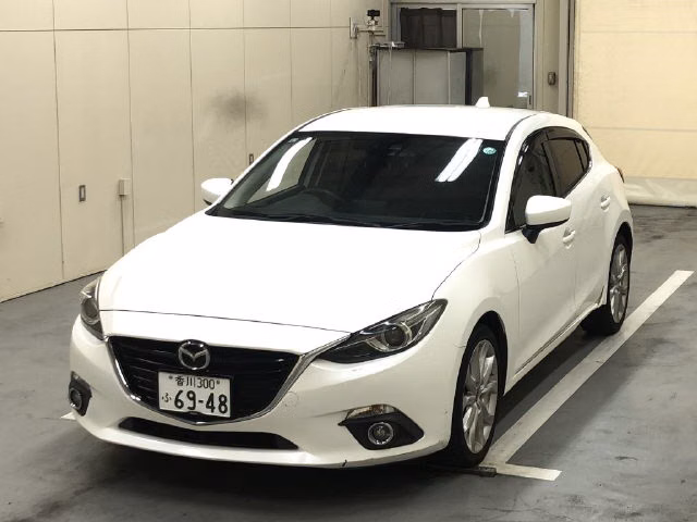 MAZDA AXELA