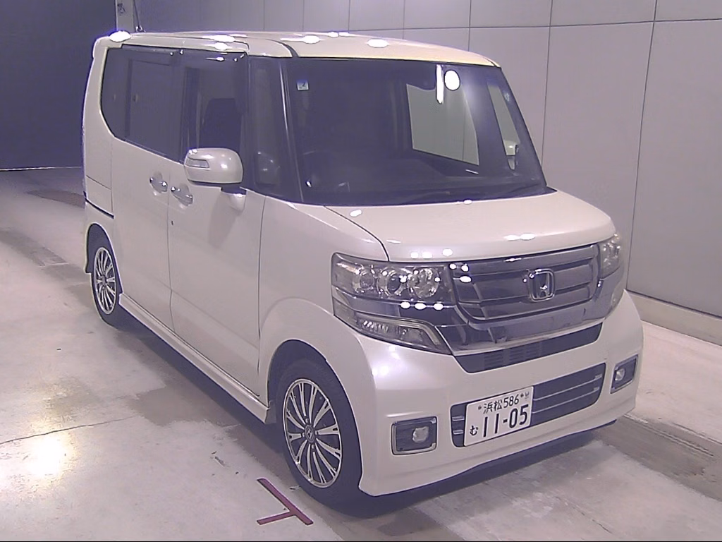 HONDA N-BOX