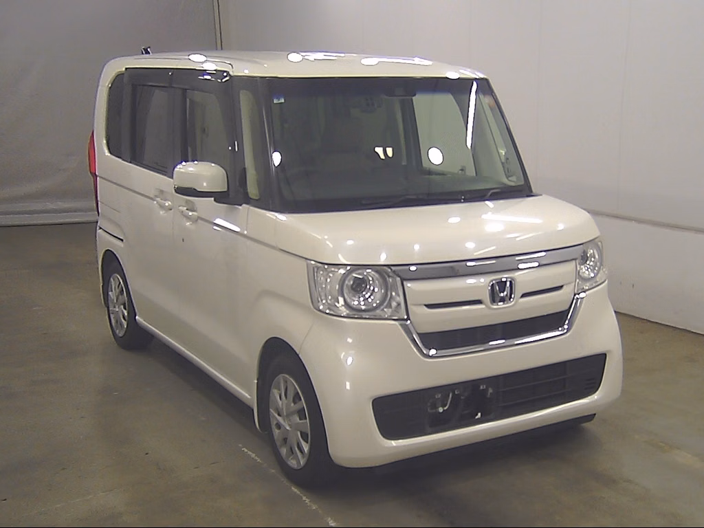 HONDA N-BOX