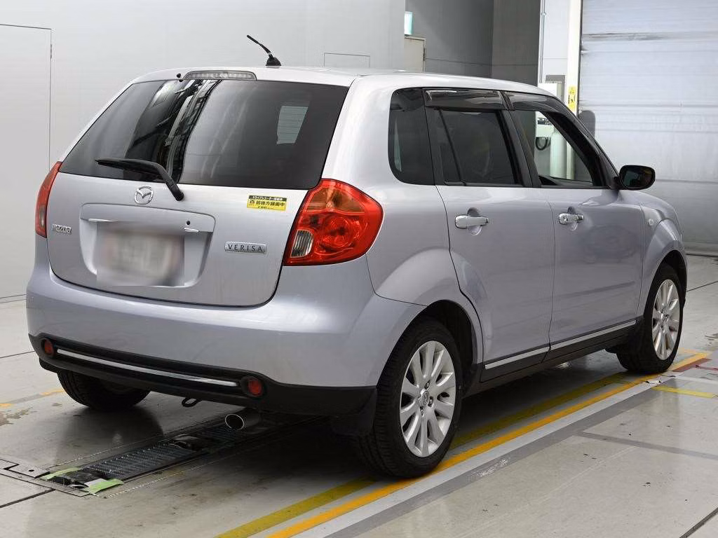 MAZDA VERISA