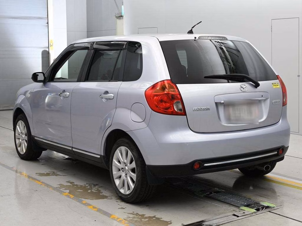 MAZDA VERISA