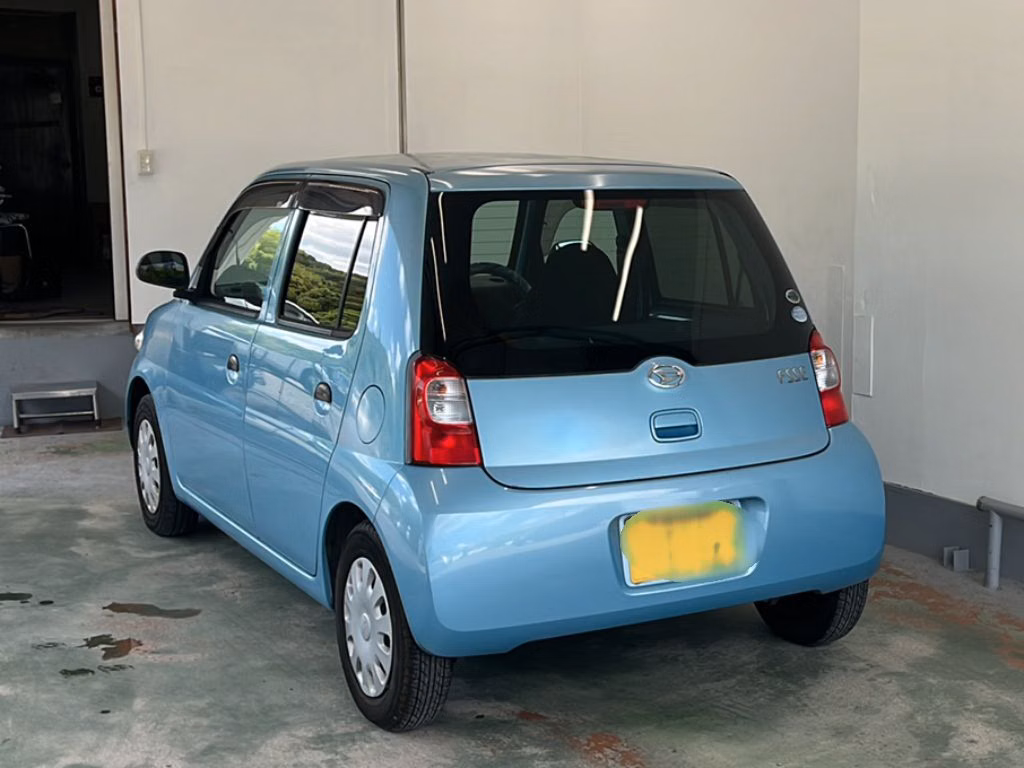 DAIHATSU ESSE