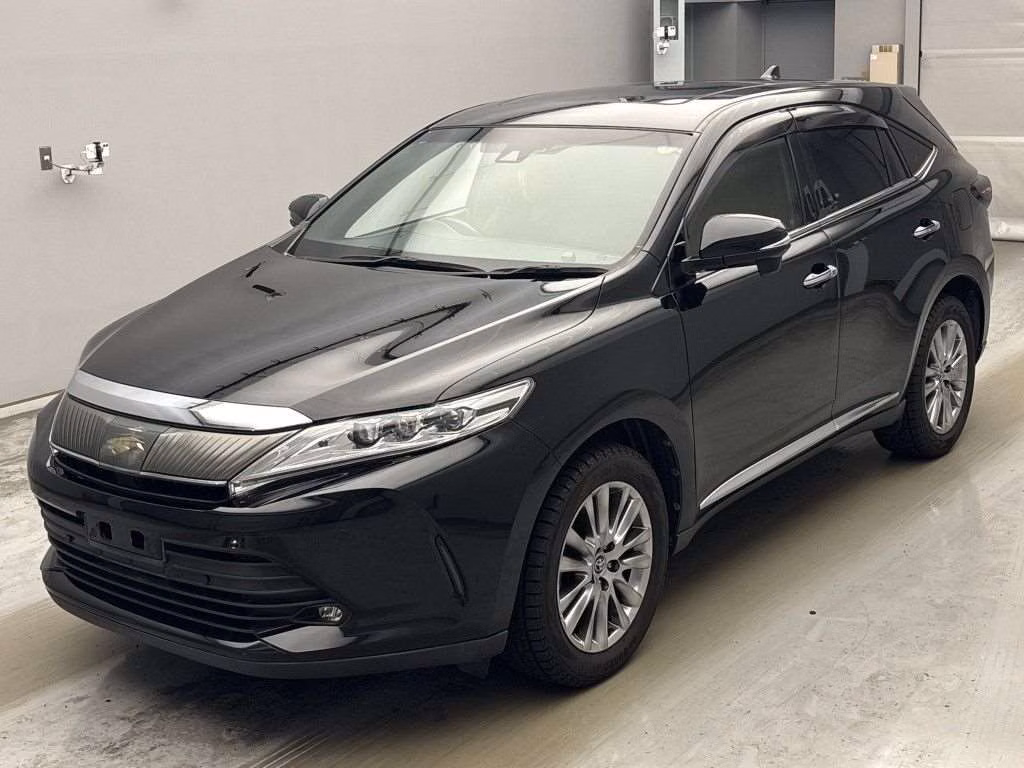 TOYOTA HARRIER