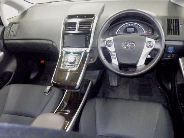 TOYOTA SAI