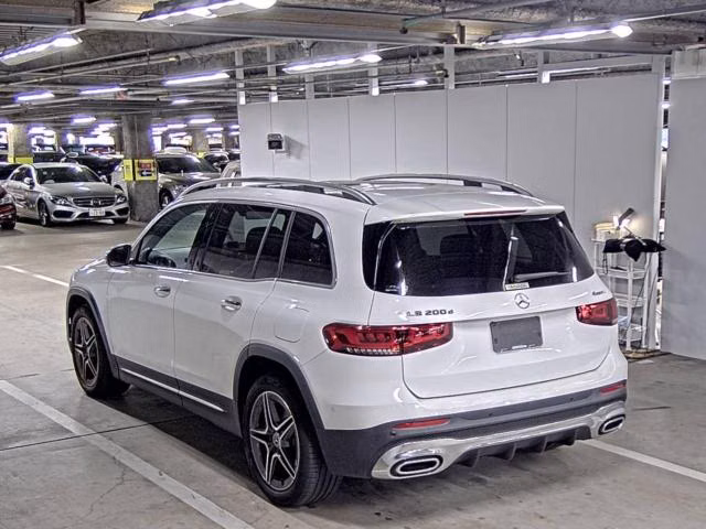 MERCEDES-BENZ GLB-CLASS