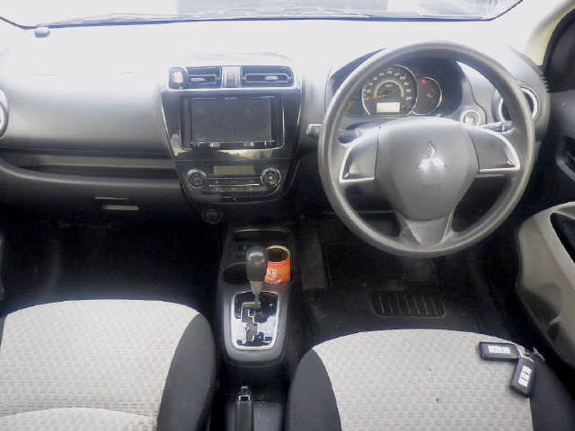 MITSUBISHI MIRAGE