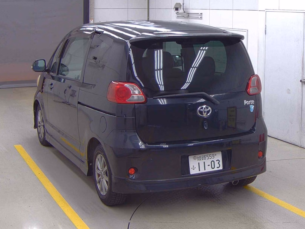 TOYOTA PORTE