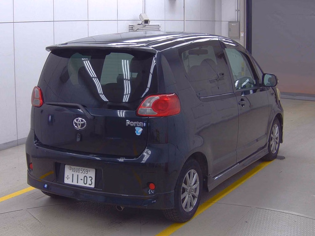 TOYOTA PORTE