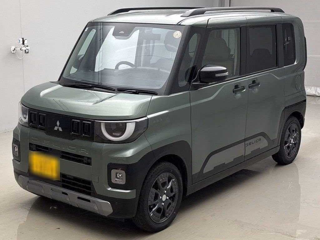MITSUBISHI DELICA MINI
