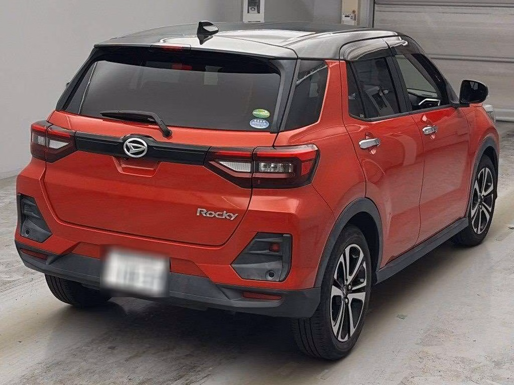 DAIHATSU ROCKY