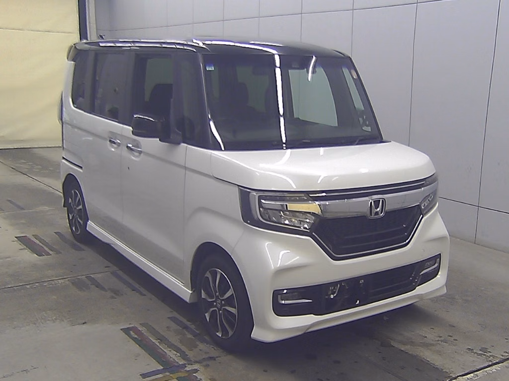 HONDA N-BOX