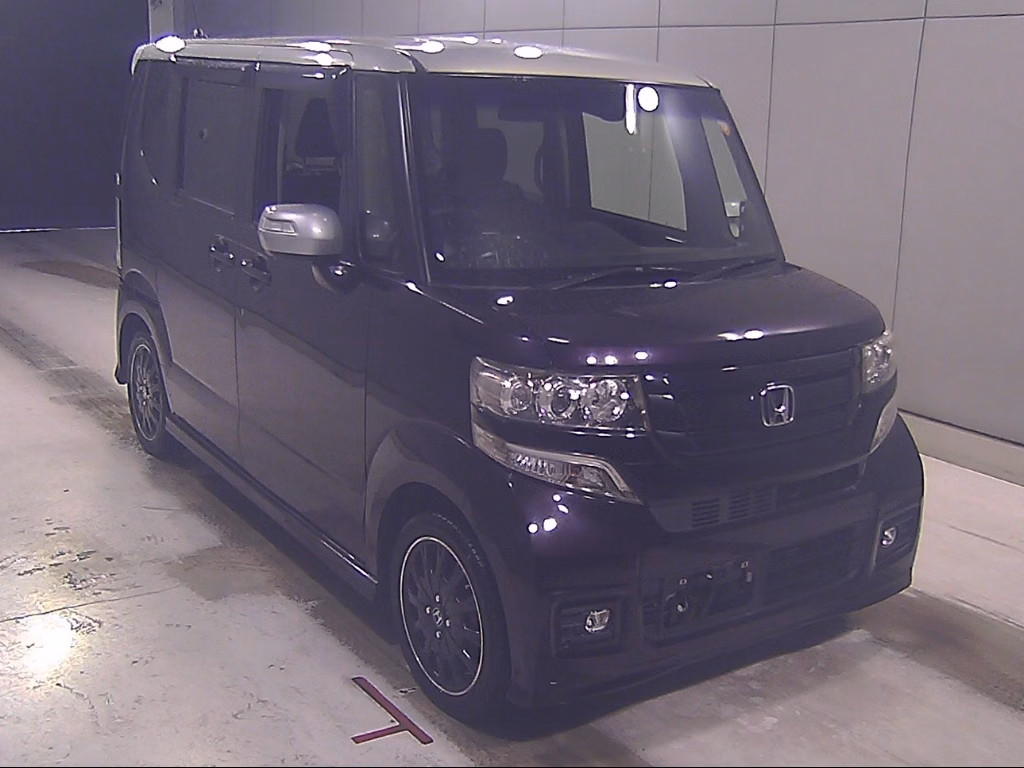 HONDA N-BOX