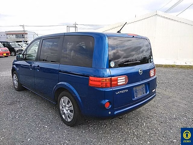 NISSAN LAFESTA