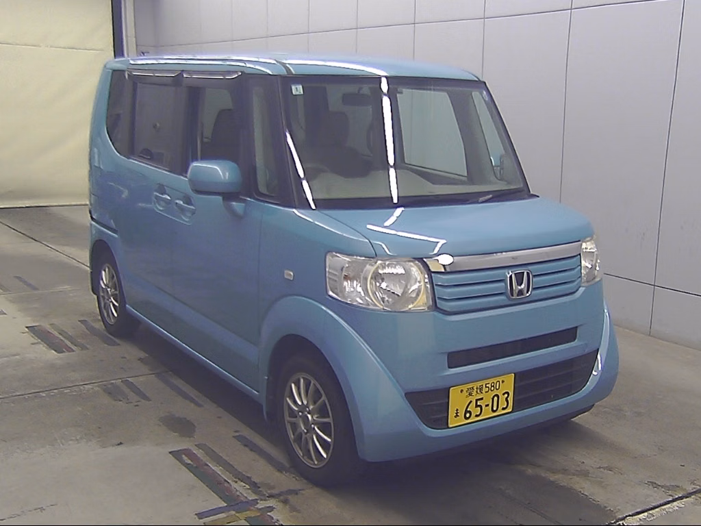 HONDA N-BOX