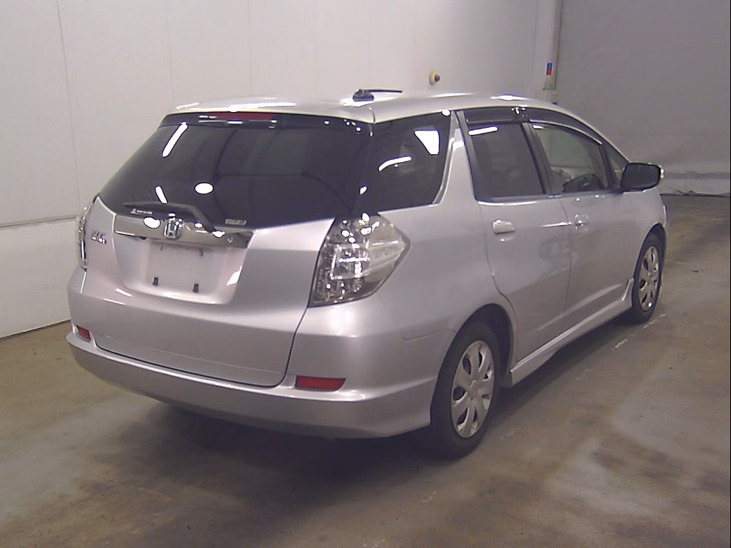 HONDA FIT SHUTTLE
