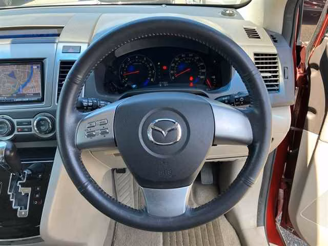MAZDA MPV