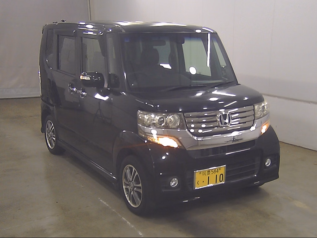 HONDA N-BOX