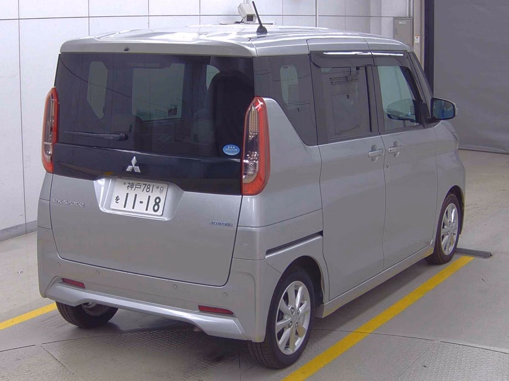 MITSUBISHI EK SPACE