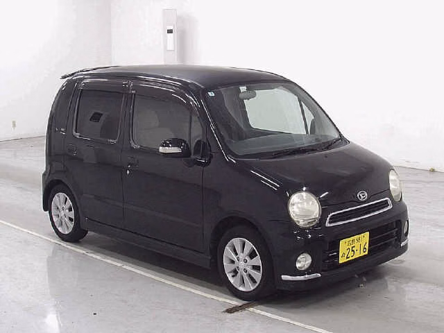 DAIHATSU MOVE LATTE