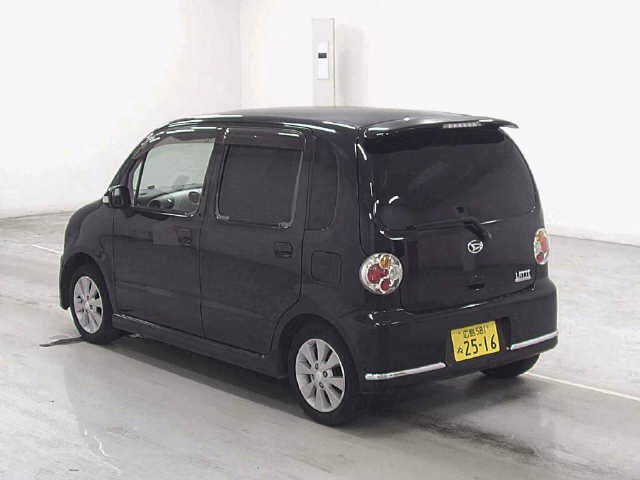 DAIHATSU MOVE LATTE