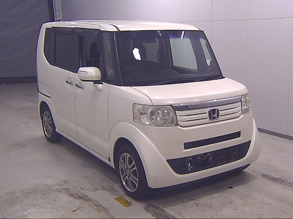 HONDA N-BOX