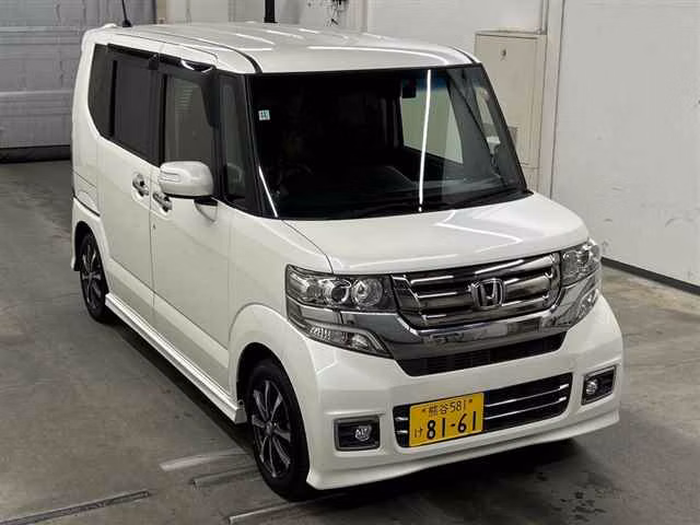 HONDA N-BOX