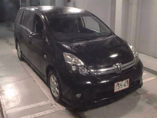 TOYOTA ISIS