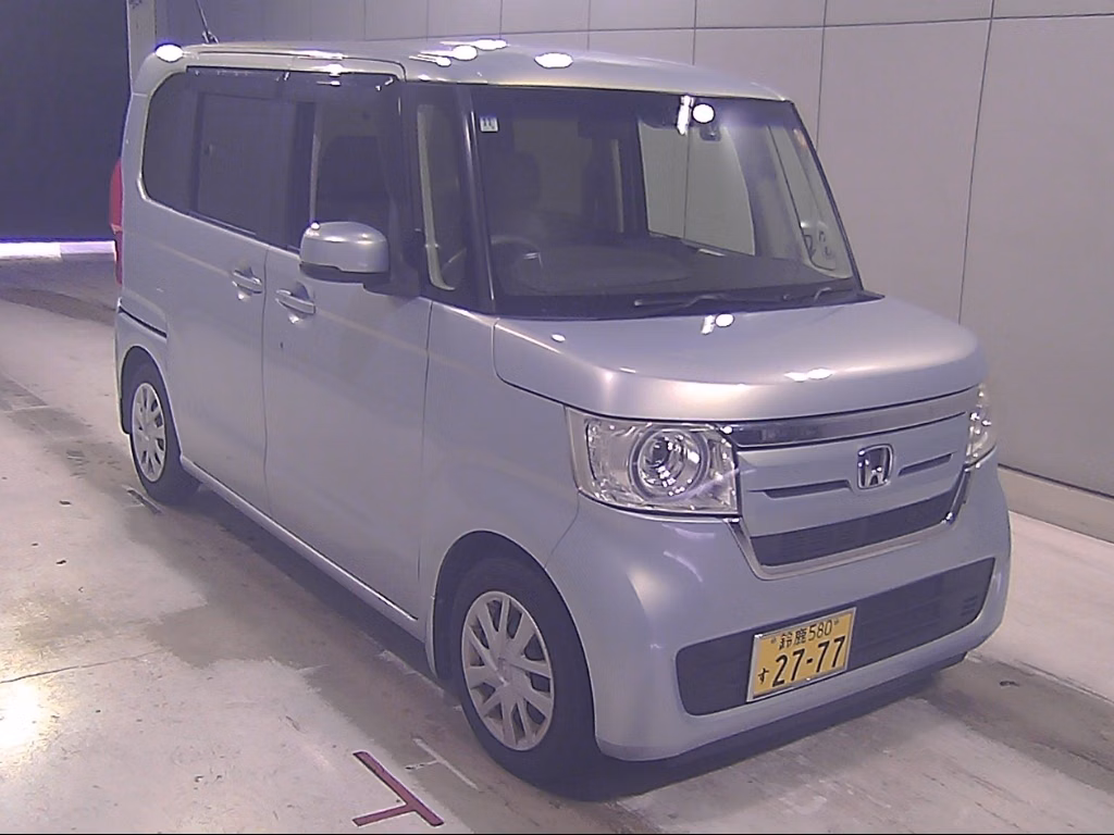 HONDA N-BOX