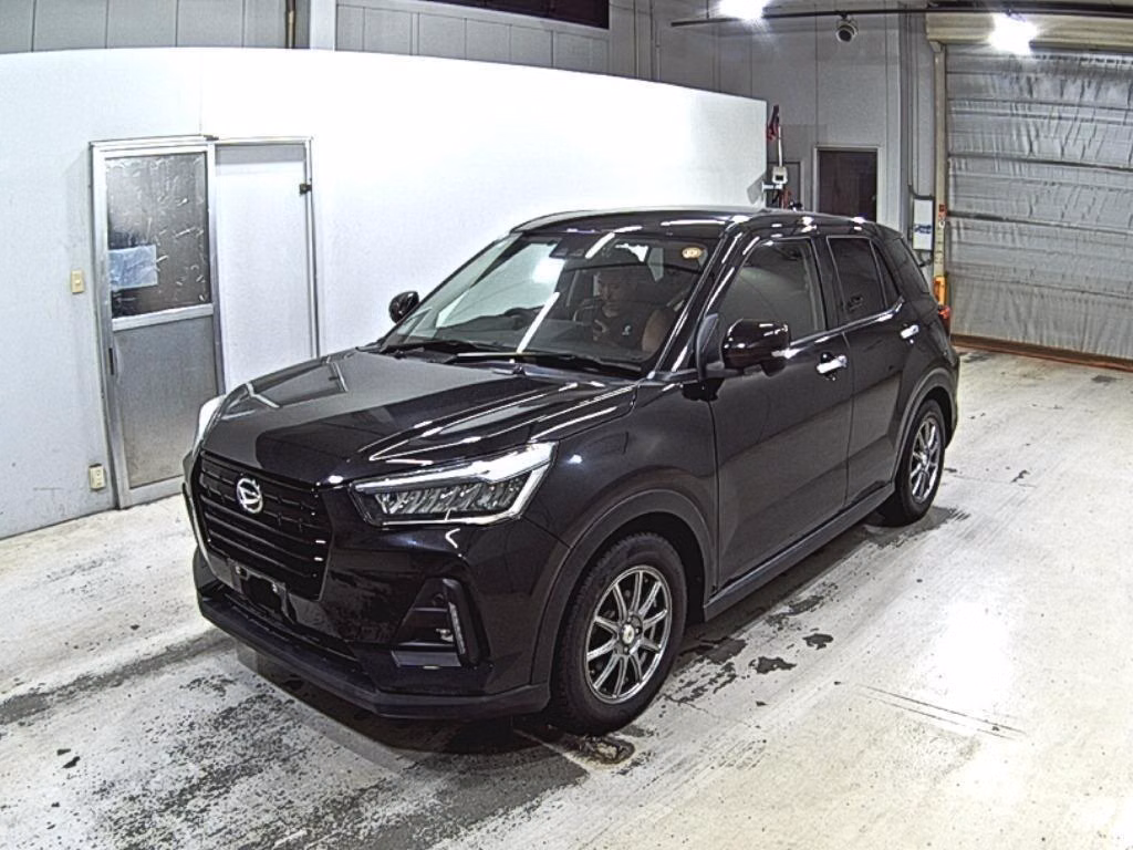 DAIHATSU ROCKY