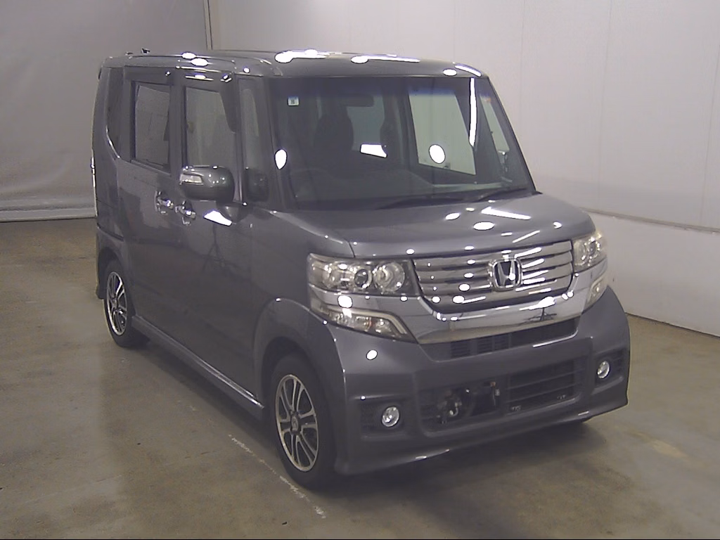 HONDA N-BOX