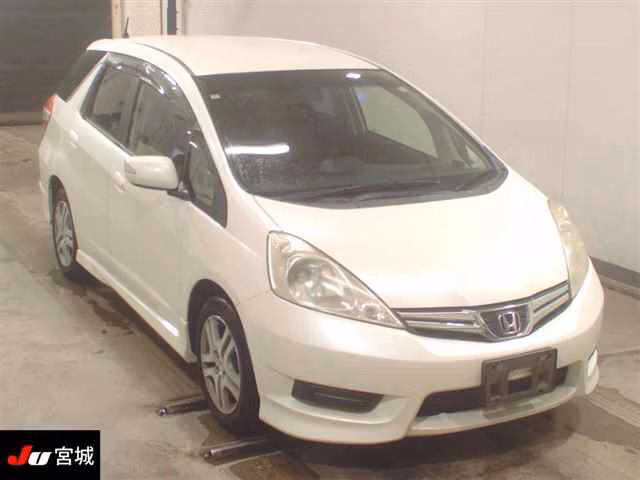 HONDA FIT SHUTTLE