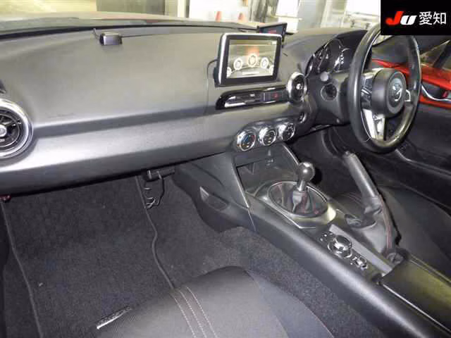 MAZDA MX-5