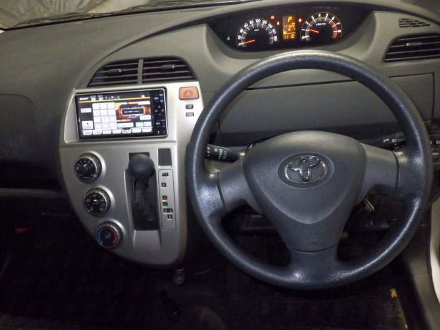 TOYOTA RACTIS