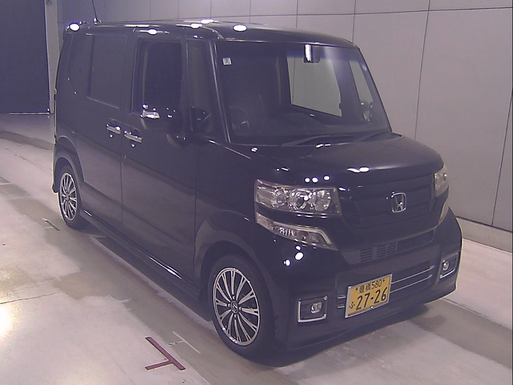 HONDA N-BOX